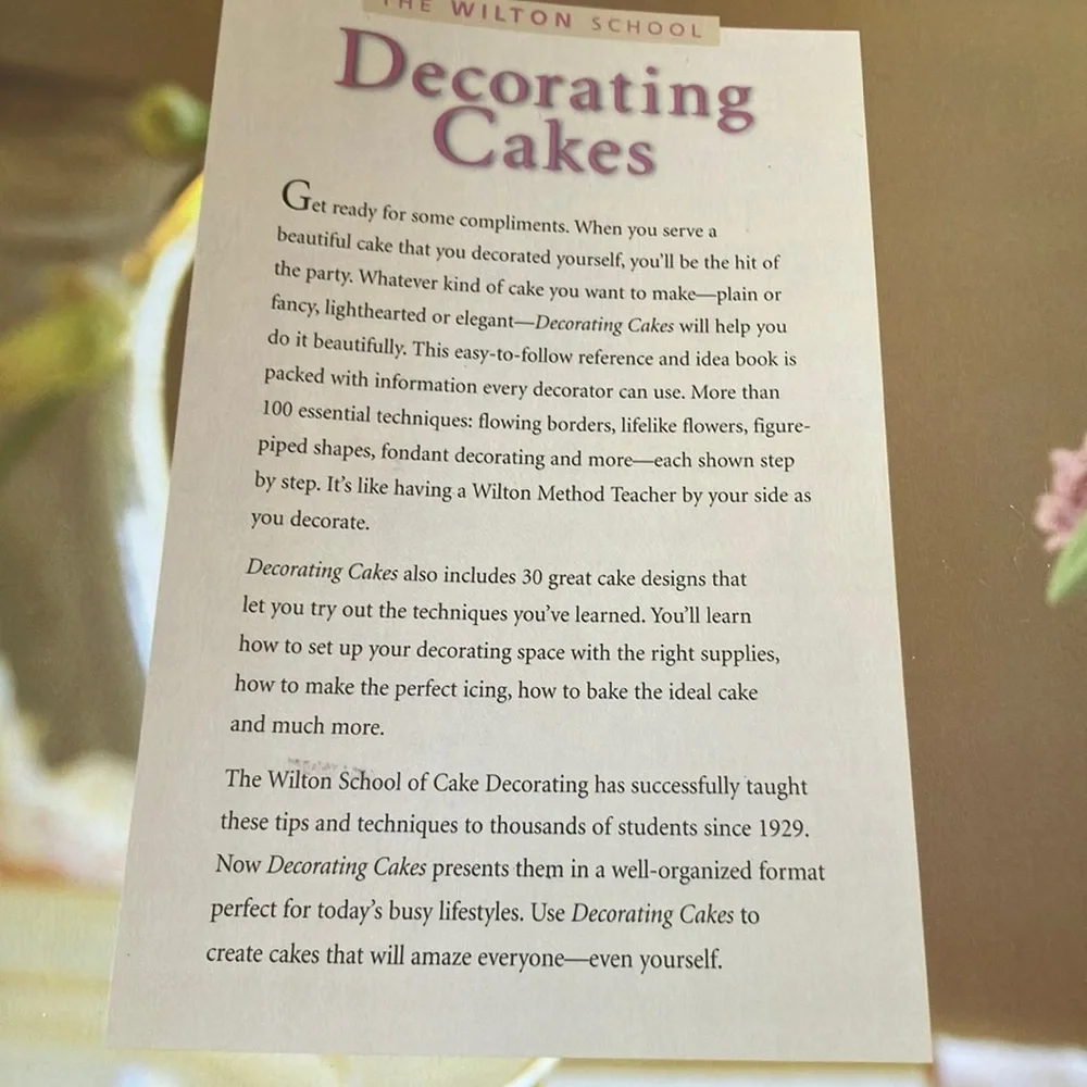 Set of‎ Three Cake & Cupcake Decorating Books